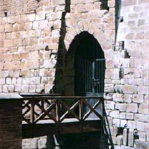 Puerta del castillo